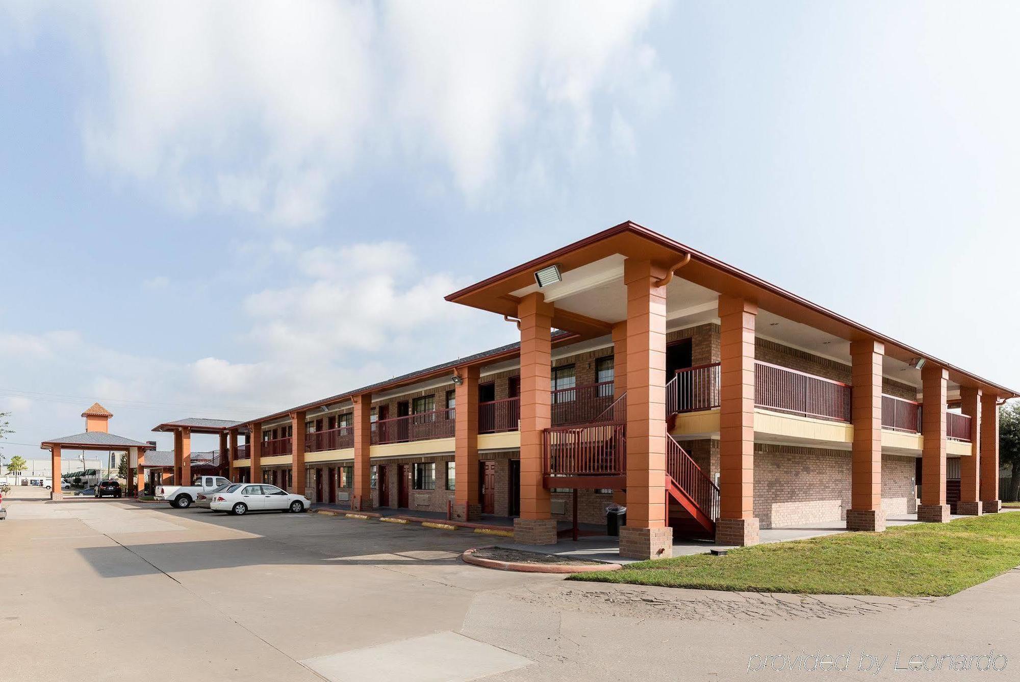 Express Inn Hobby Airport Хьюстон Экстерьер фото